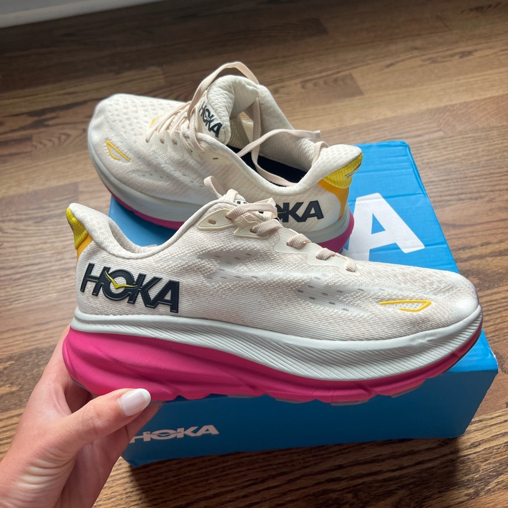 Hoka Clifton 9 size 7.5